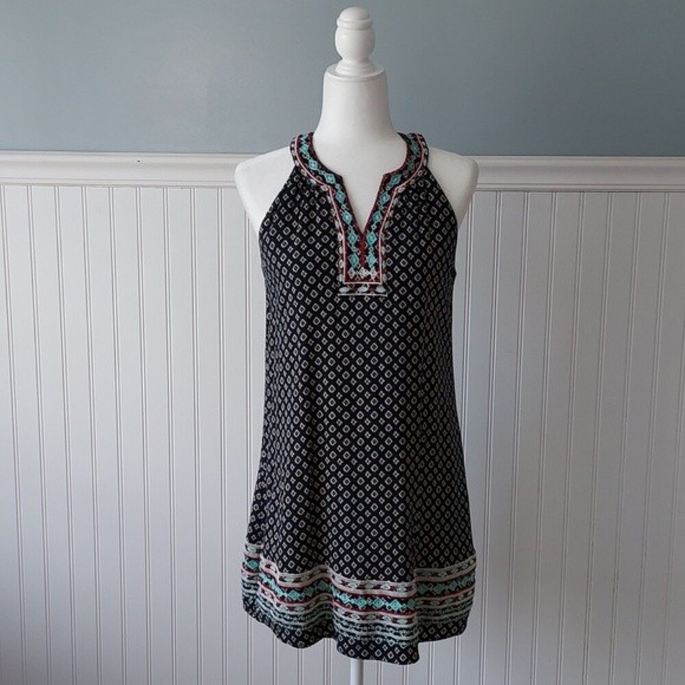 THML Black Embroidered Boho Sheath Dress Notch V Neck Sleeveless‎ Small